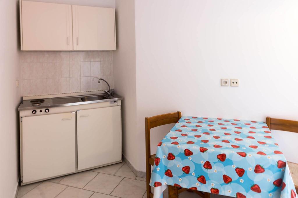 Aphrodite Apartments Kallithéa 객실 사진