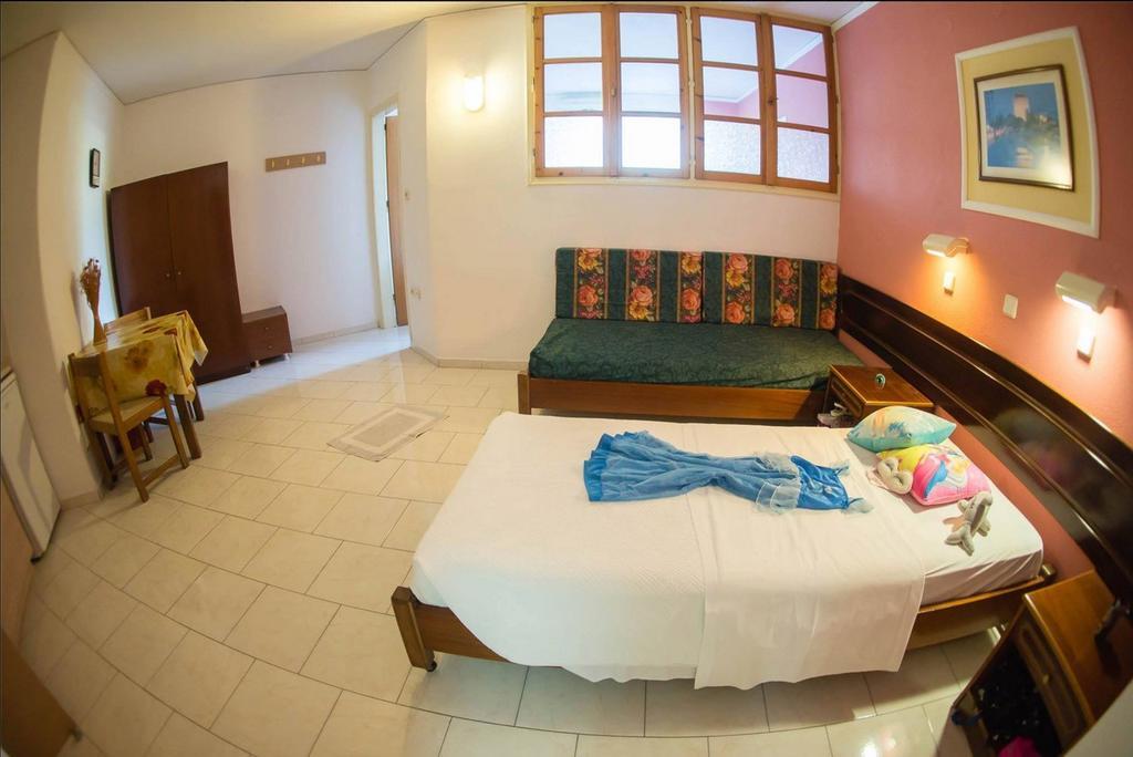 Aphrodite Apartments Kallithéa 외부 사진